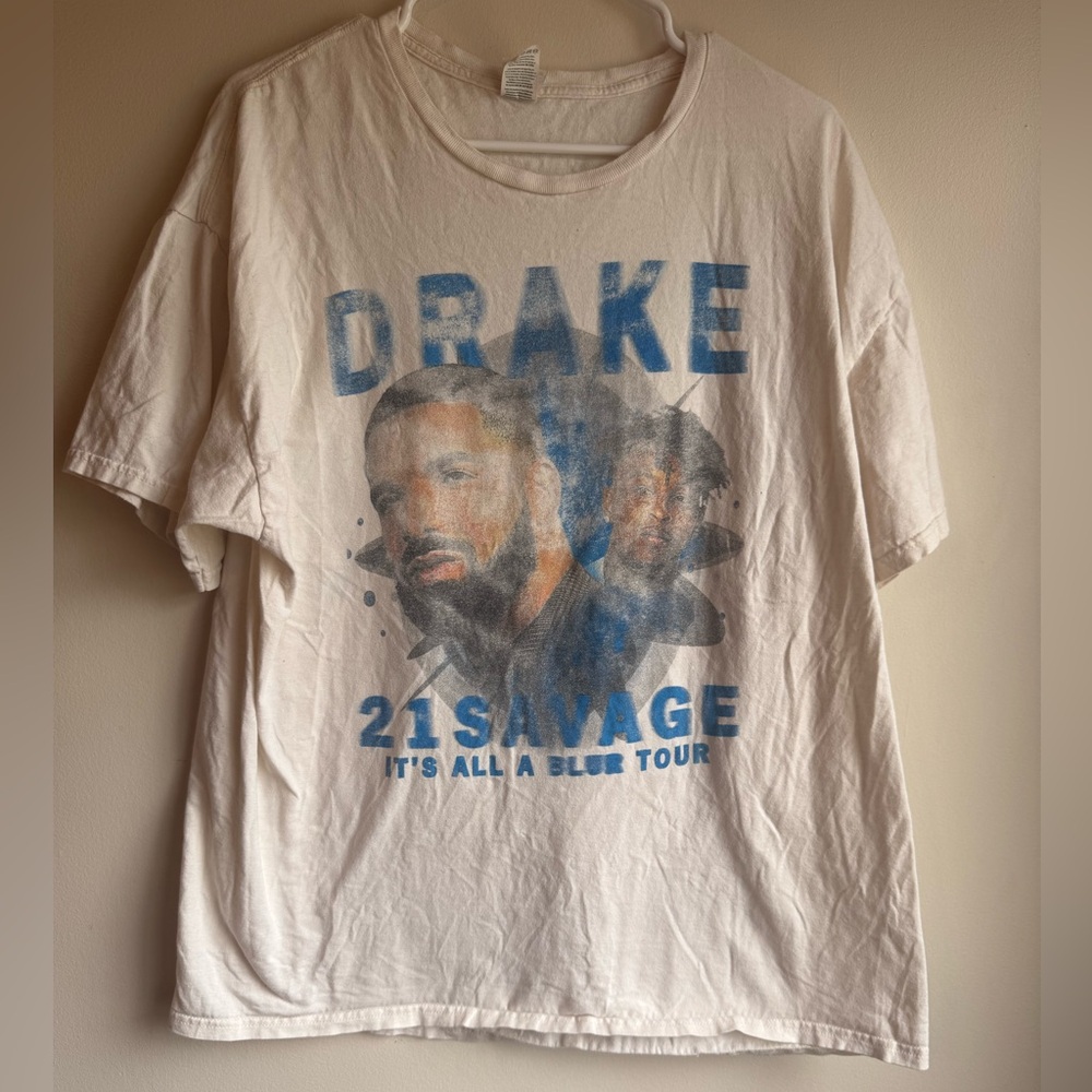 Drake 21 Savage “It’s all a blur tour” shirt size XL